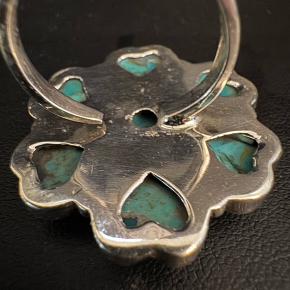 Genuine, Turquoise and sterling silver Heart Cluster Ring - Picture 6 of 6